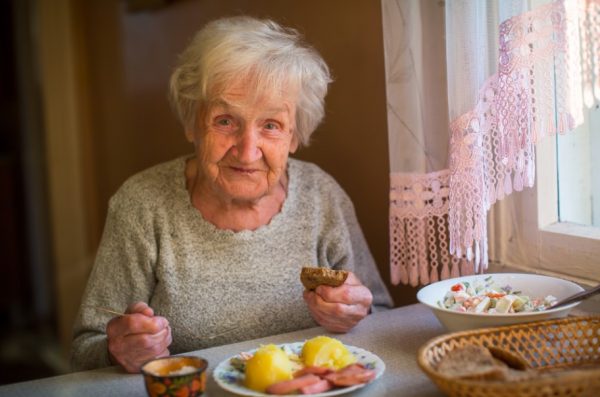 ความสำคัญของอาหารสำหรับผู้สูงอายุ